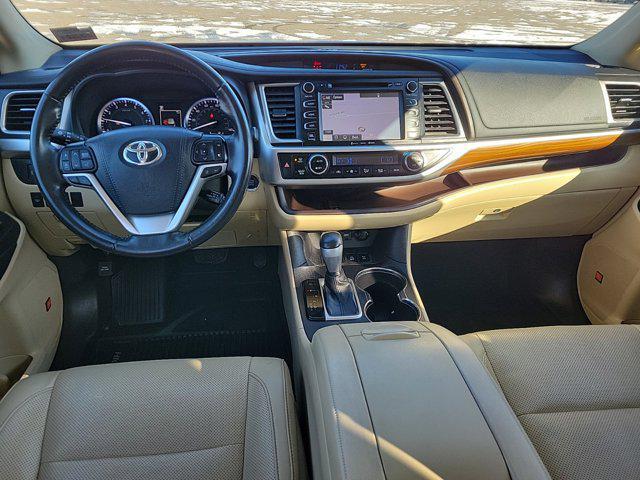 used 2019 Toyota Highlander car, priced at $26,635