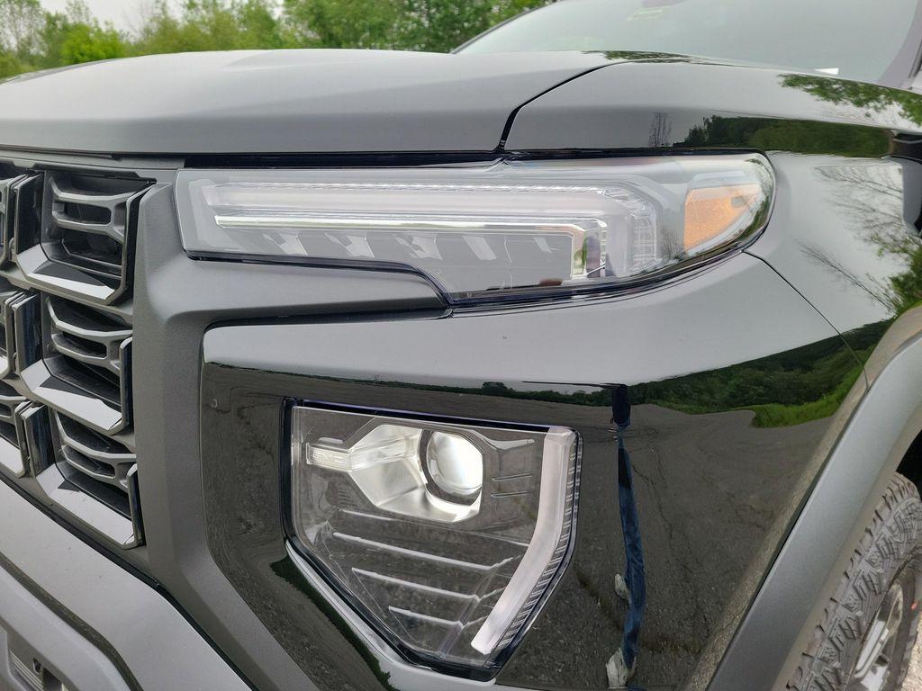 new 2025 GMC Canyon car, priced at $45,700