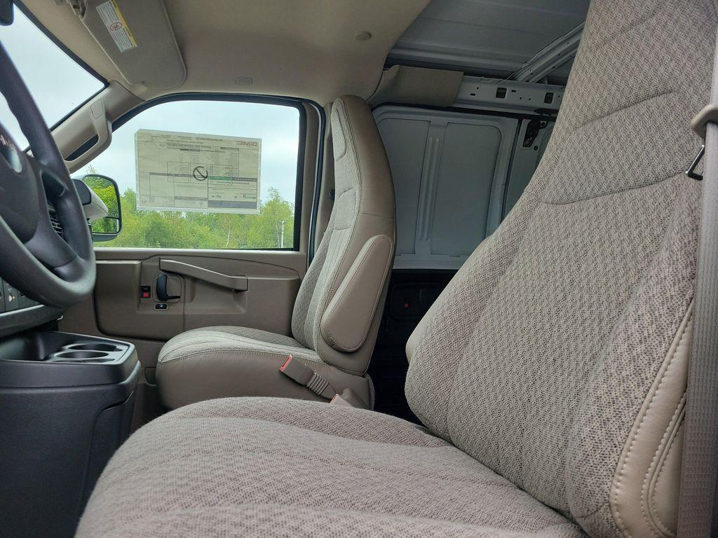 new 2025 GMC Savana 2500 car, priced at $44,875