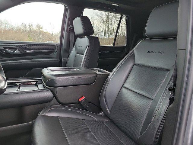 used 2021 GMC Yukon car, priced at $50,395