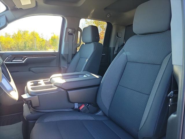 new 2025 GMC Sierra 1500 car, priced at $53,915