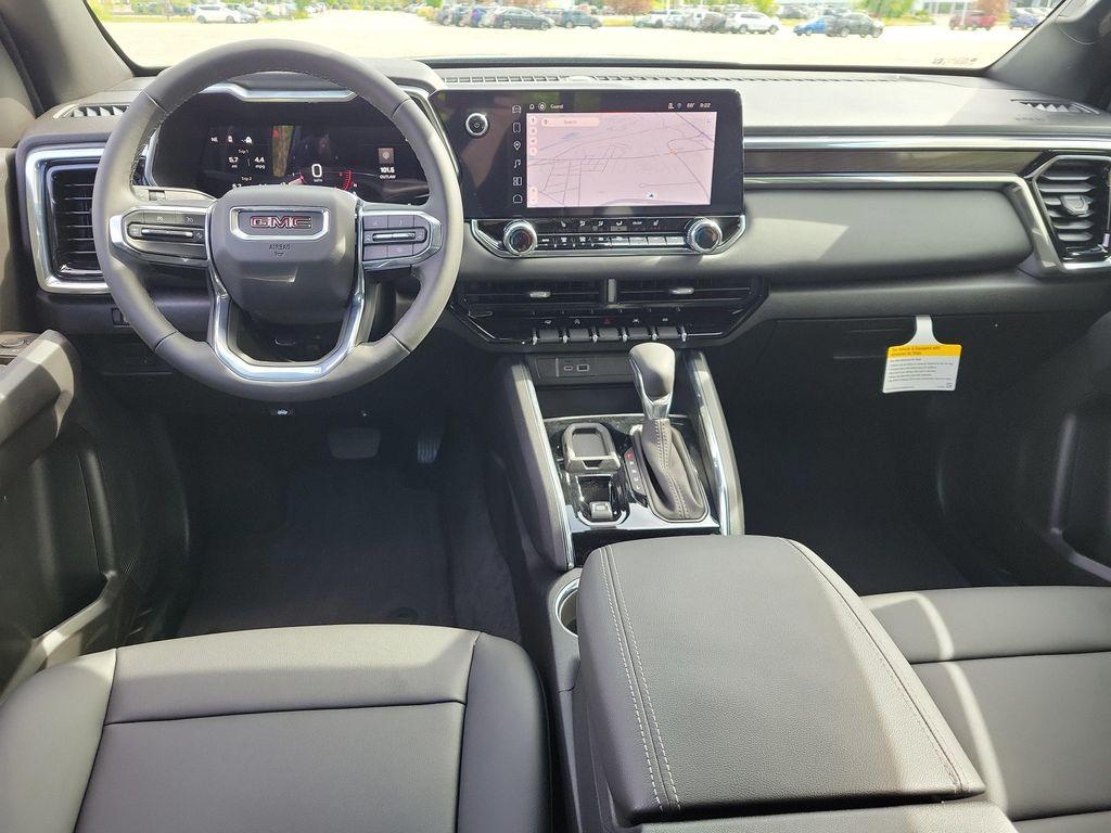 new 2025 GMC Canyon car, priced at $44,895