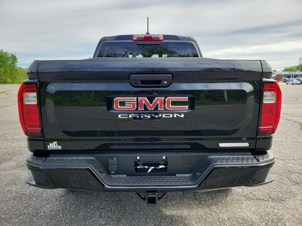 new 2025 GMC Canyon car, priced at $44,895