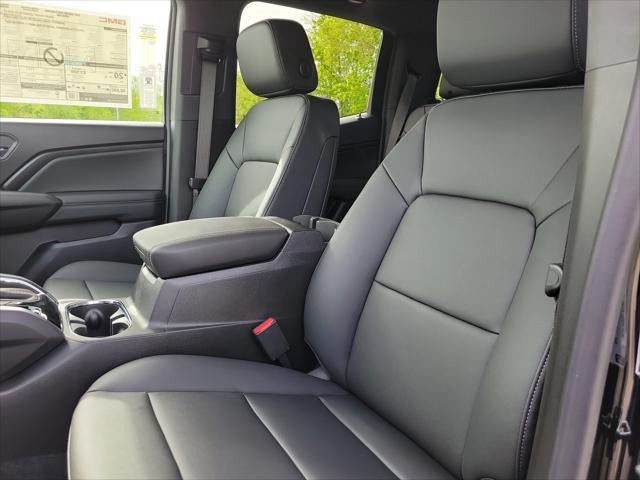 new 2025 GMC Canyon car, priced at $45,645