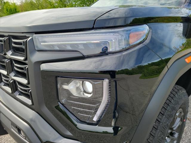 new 2025 GMC Canyon car, priced at $45,645