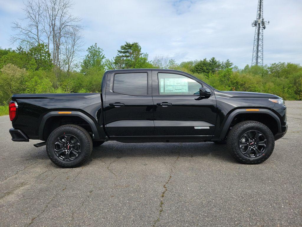 new 2025 GMC Canyon car, priced at $44,895