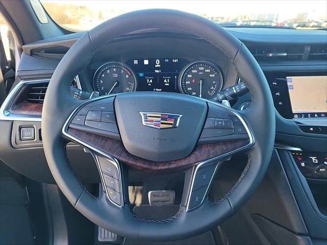 new 2025 Cadillac XT5 car, priced at $65,010