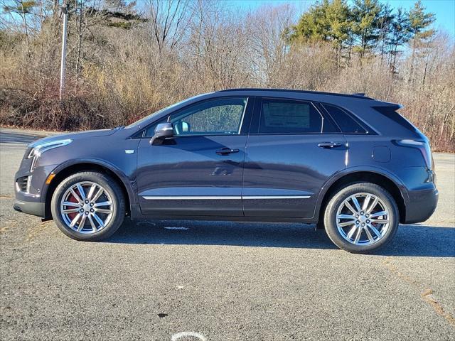 new 2025 Cadillac XT5 car, priced at $65,010