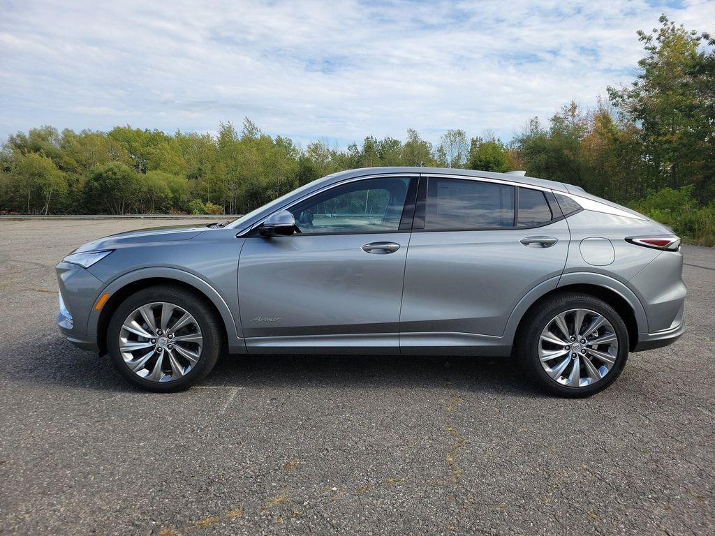 new 2025 Buick Envista car, priced at $31,585