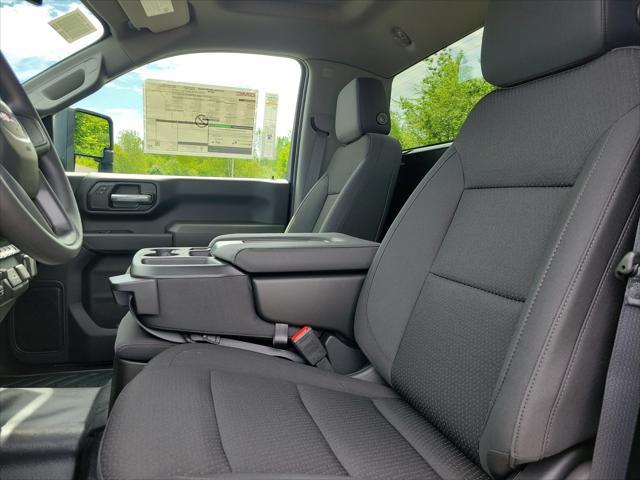 new 2025 GMC Sierra 2500 car, priced at $52,305