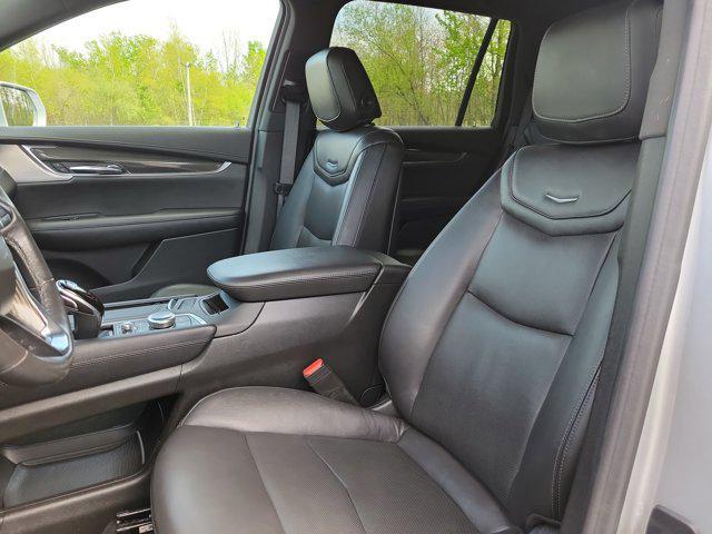 used 2020 Cadillac XT6 car, priced at $25,999