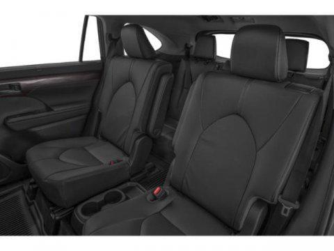 used 2021 Toyota Highlander Hybrid car, priced at $40,549