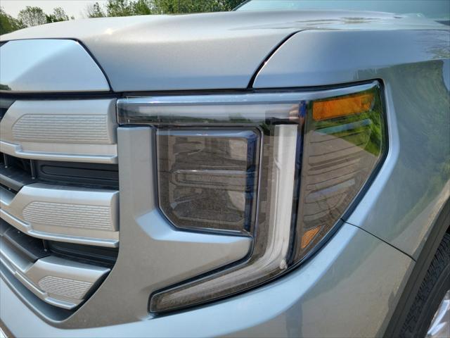 new 2025 GMC Sierra 1500 car, priced at $50,885