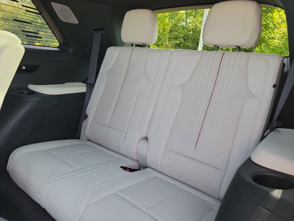 new 2026 Cadillac VISTIQ car, priced at $81,410