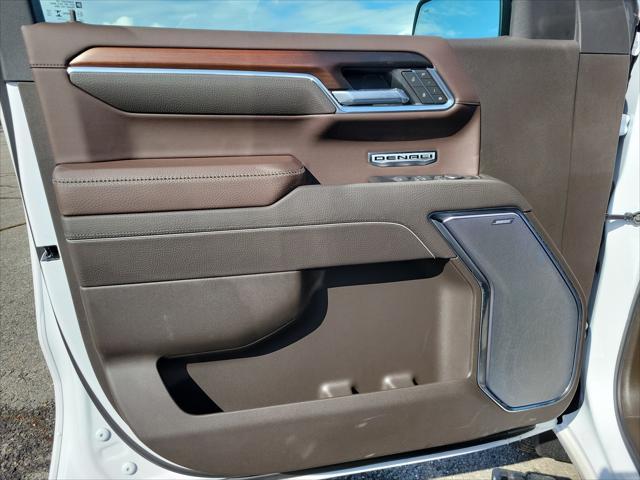 new 2025 GMC Sierra 1500 car, priced at $74,945