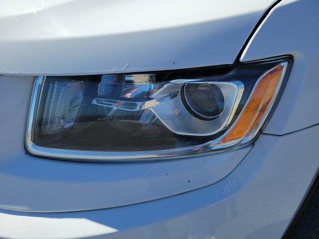used 2015 Jeep Grand Cherokee car, priced at $10,289