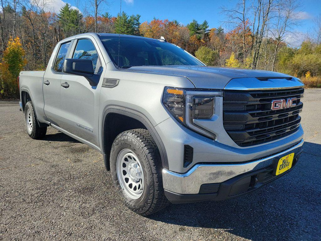 new 2026 GMC Sierra 1500 car, priced at $47,315