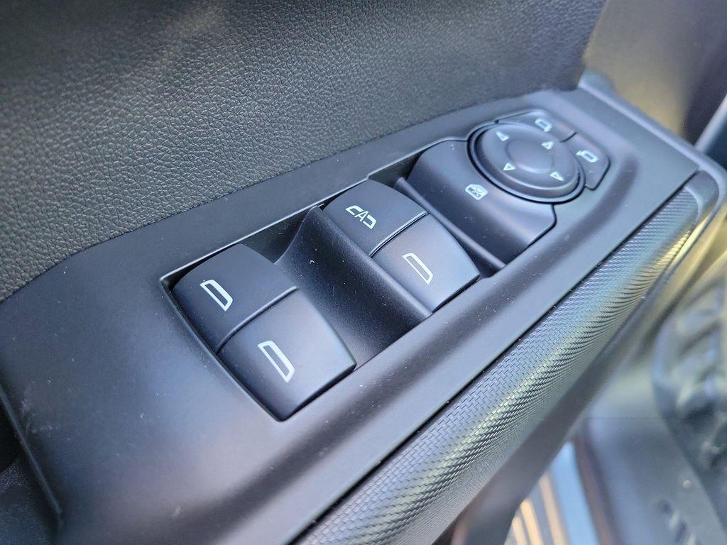 new 2026 GMC Sierra 1500 car, priced at $47,315