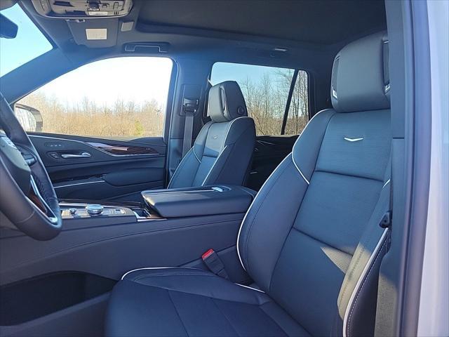 new 2024 Cadillac Escalade car, priced at $103,265