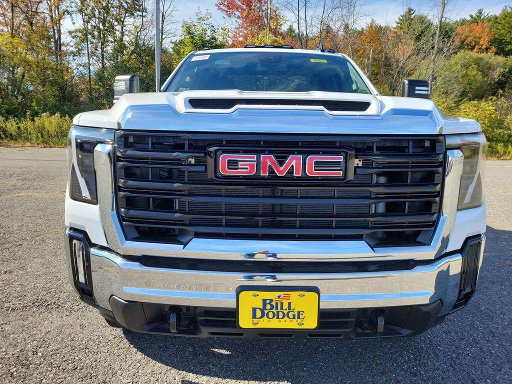 new 2025 GMC Sierra 3500 car, priced at $74,598