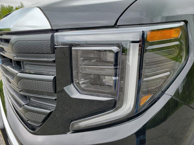 new 2025 GMC Sierra 1500 car, priced at $46,110