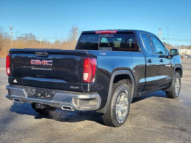 new 2025 GMC Sierra 1500 car, priced at $56,240