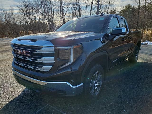 new 2025 GMC Sierra 1500 car, priced at $57,240