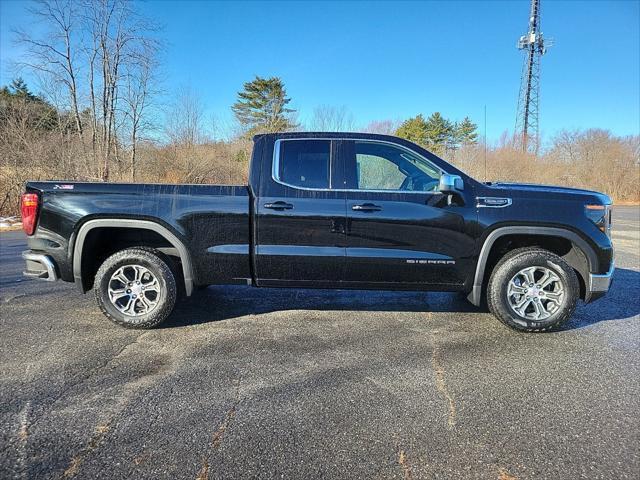 new 2025 GMC Sierra 1500 car, priced at $56,240