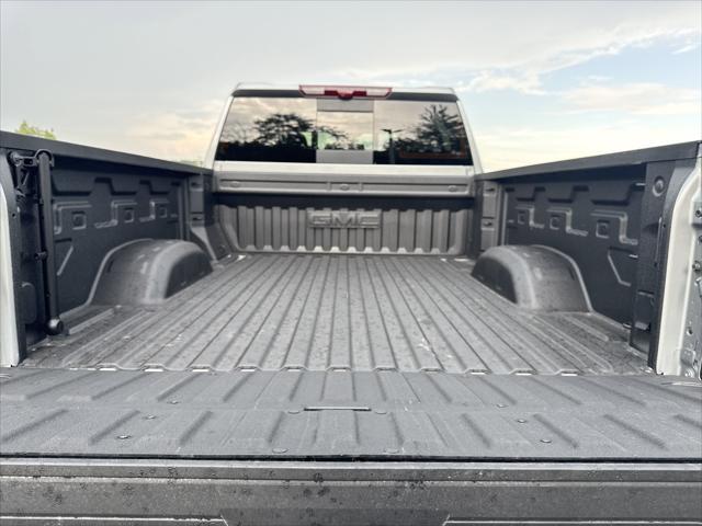 new 2025 GMC Sierra 2500 car, priced at $86,015