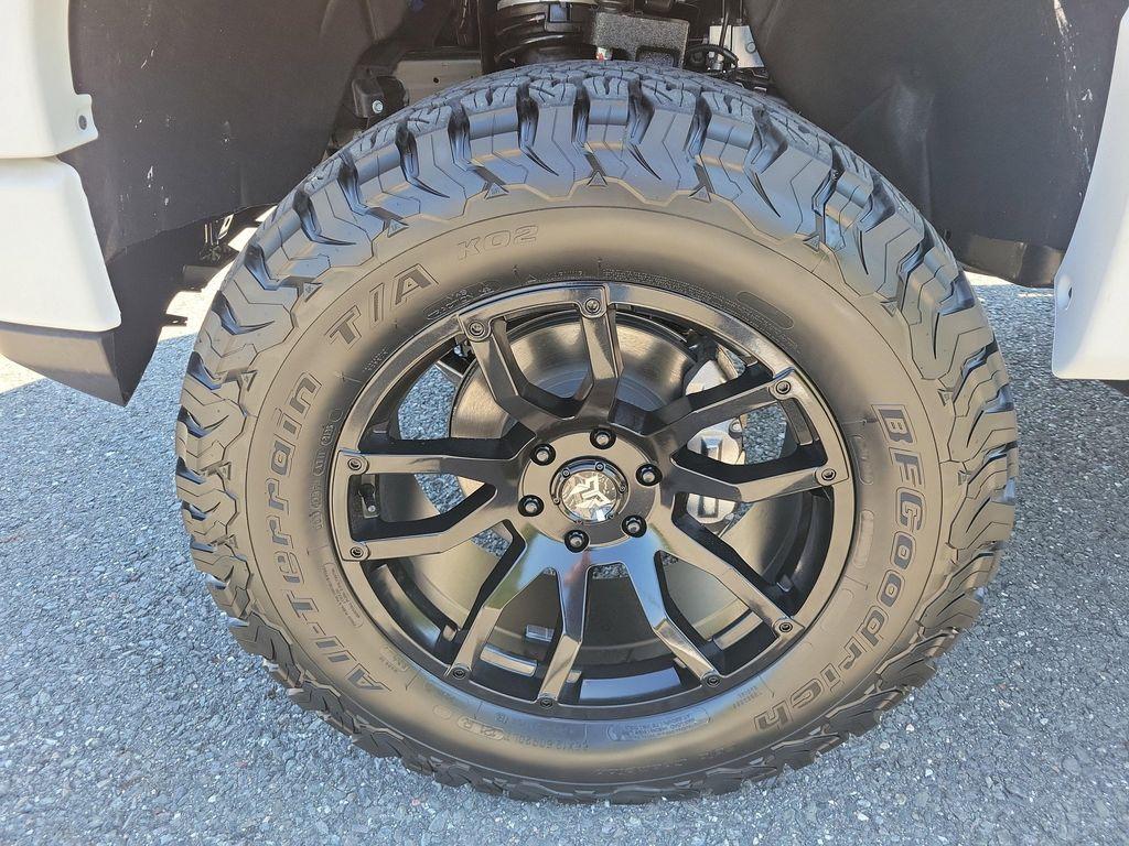 new 2025 GMC Sierra 1500 car, priced at $86,498