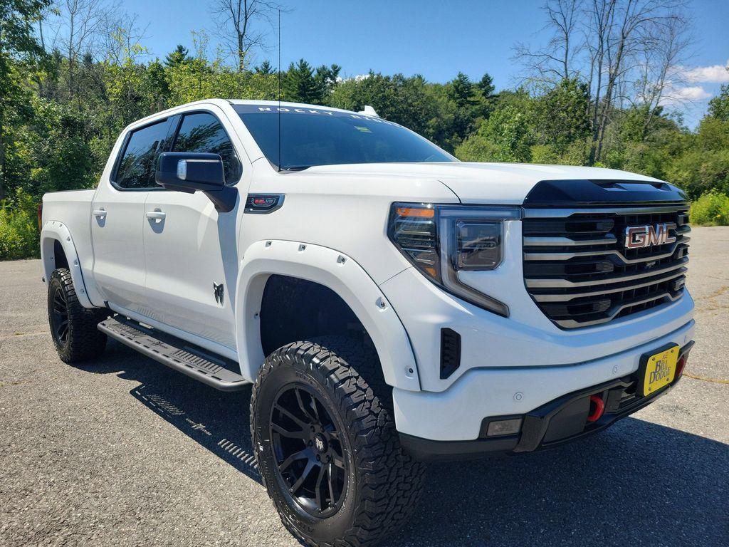 new 2025 GMC Sierra 1500 car, priced at $86,498