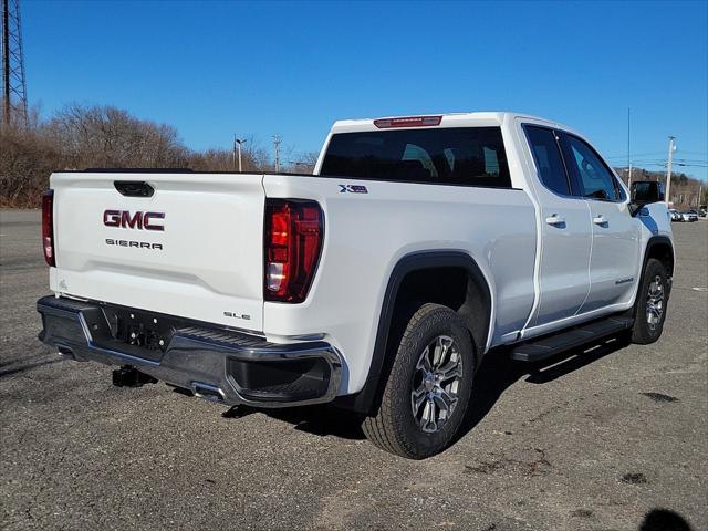 new 2025 GMC Sierra 1500 car, priced at $54,680