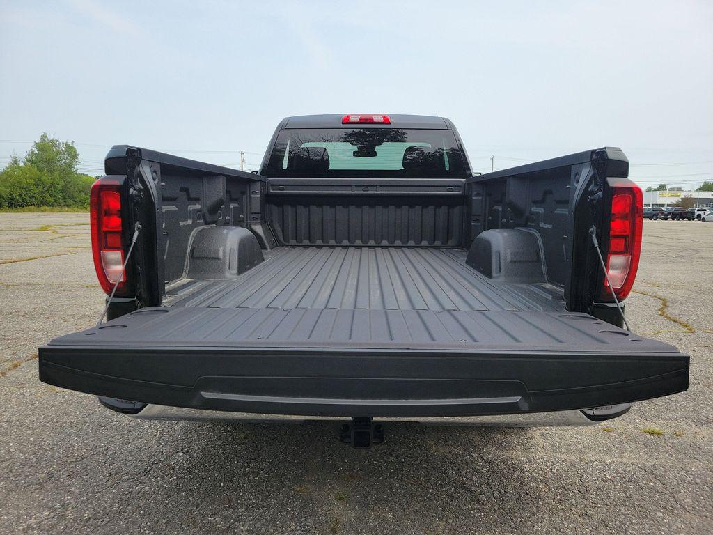 new 2025 GMC Sierra 1500 car, priced at $44,045