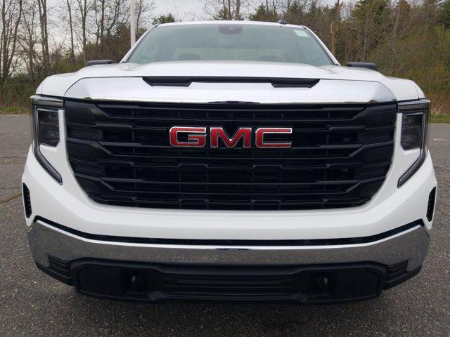 new 2024 GMC Sierra 1500 car, priced at $42,230