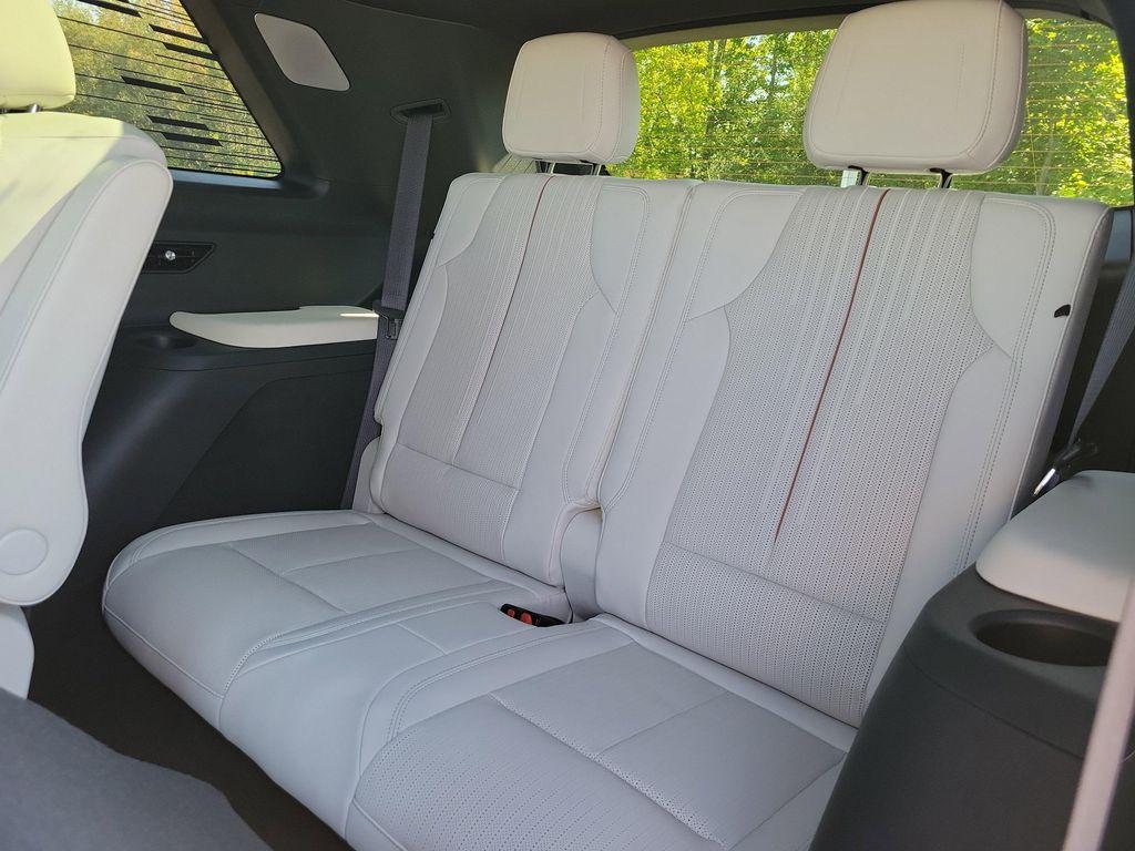 new 2026 Cadillac VISTIQ car, priced at $79,890