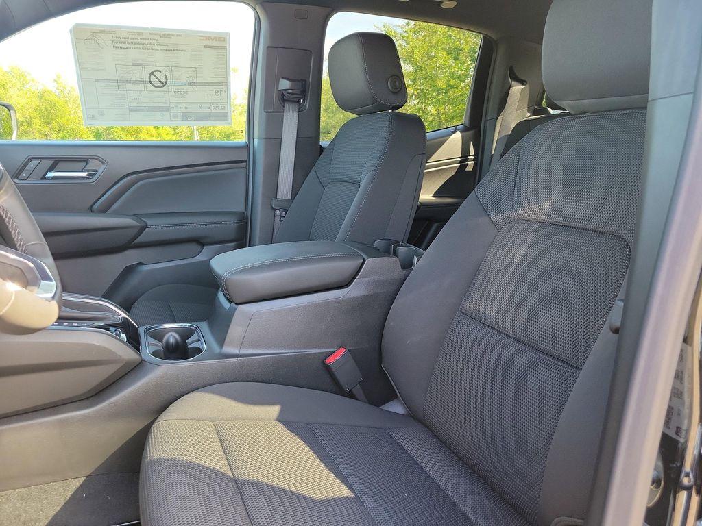 new 2025 GMC Canyon car, priced at $48,560