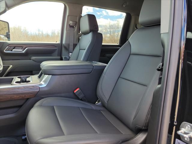 new 2025 GMC Sierra 2500 car, priced at $80,950