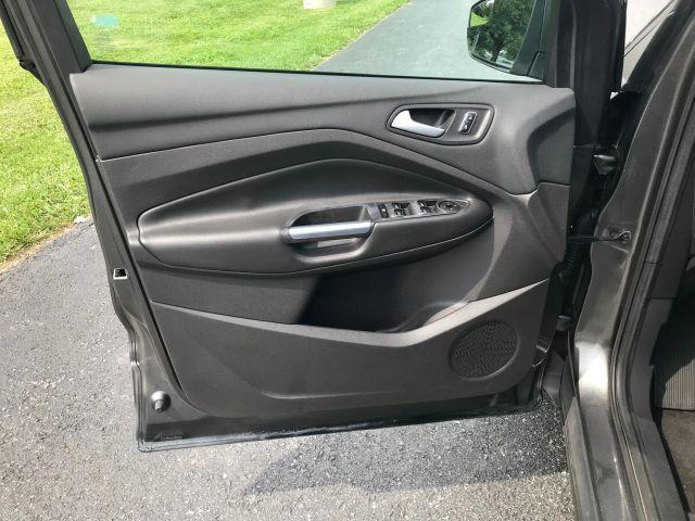 used 2015 Ford Escape car, priced at $10,495