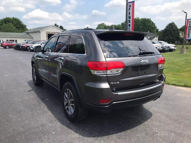 used 2017 Jeep Grand Cherokee car, priced at $14,995