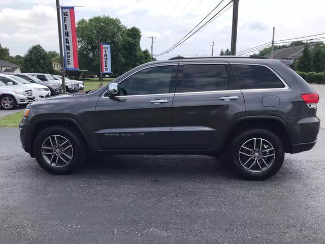 used 2017 Jeep Grand Cherokee car, priced at $14,995