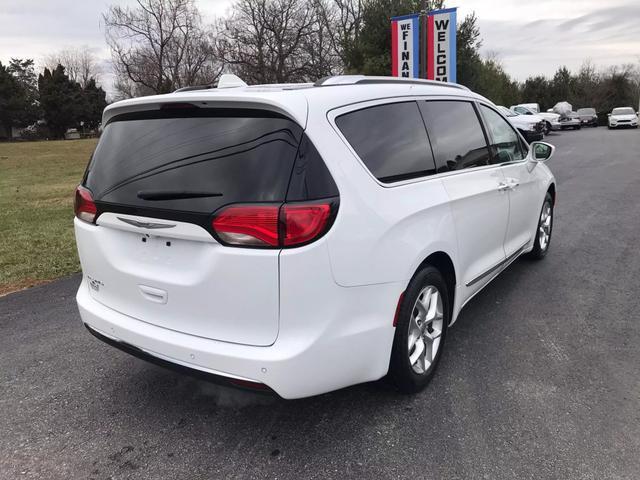 used 2020 Chrysler Pacifica car, priced at $16,995