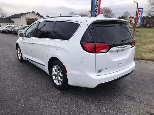 used 2020 Chrysler Pacifica car, priced at $16,995