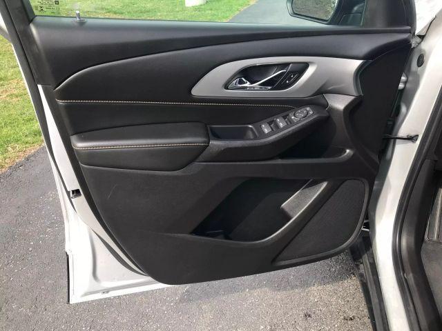 used 2021 Chevrolet Traverse car, priced at $20,995