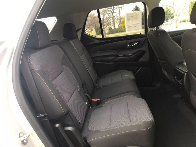 used 2021 Chevrolet Traverse car, priced at $20,995