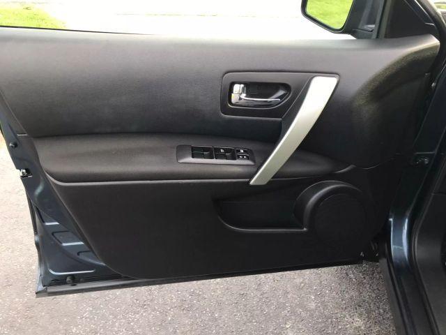 used 2015 Nissan Rogue Select car, priced at $9,995