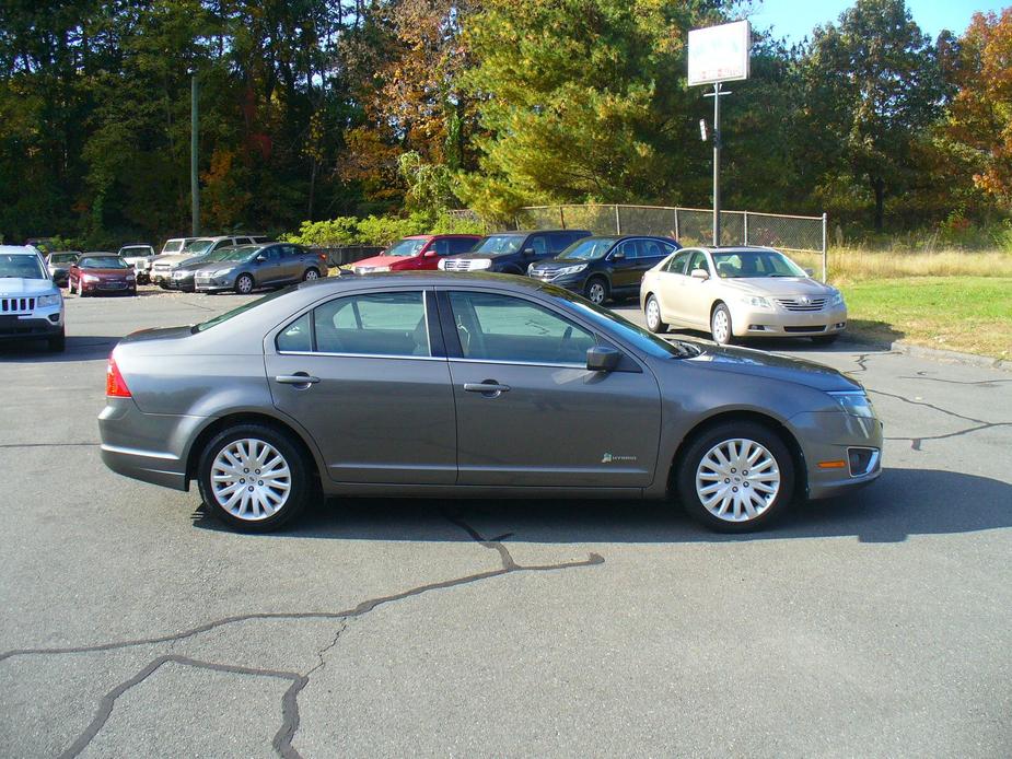 used 2011 Ford Fusion car, priced at $9,950