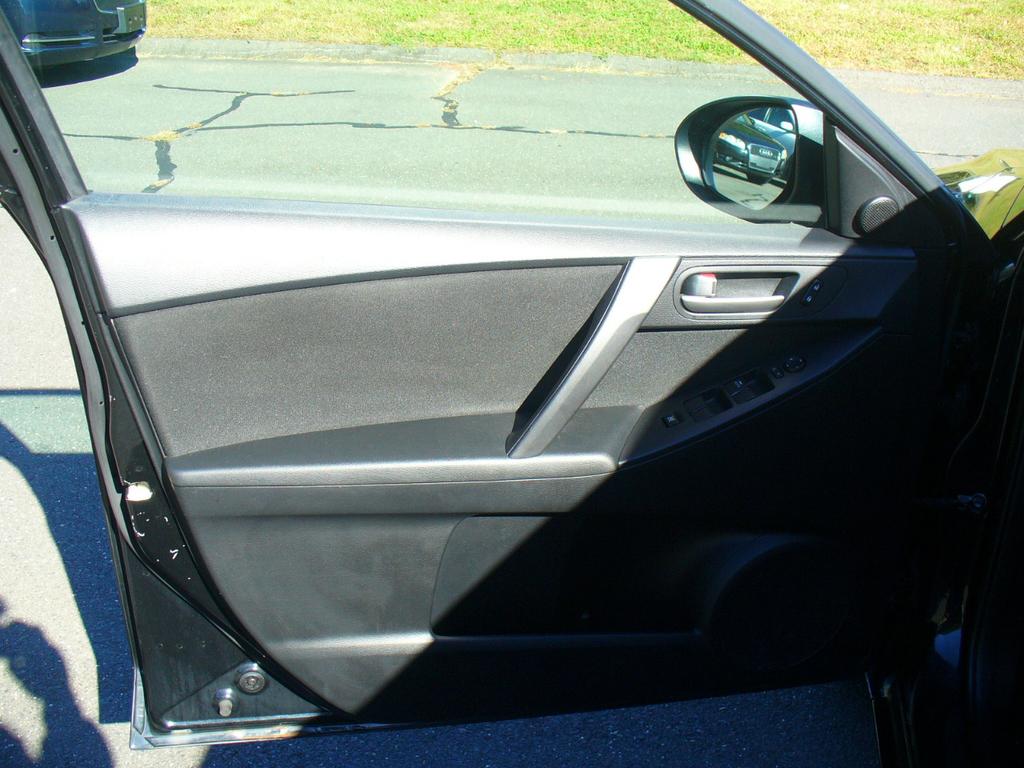 used 2012 Mazda Mazda3 car, priced at $8,950