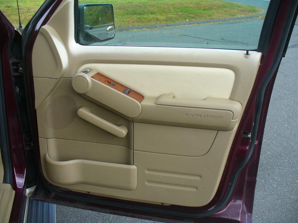 used 2007 Ford Explorer car, priced at $7,950