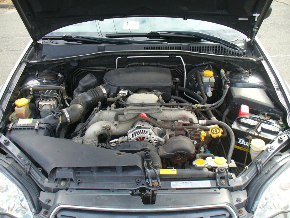 used 2007 Subaru Legacy car, priced at $7,500