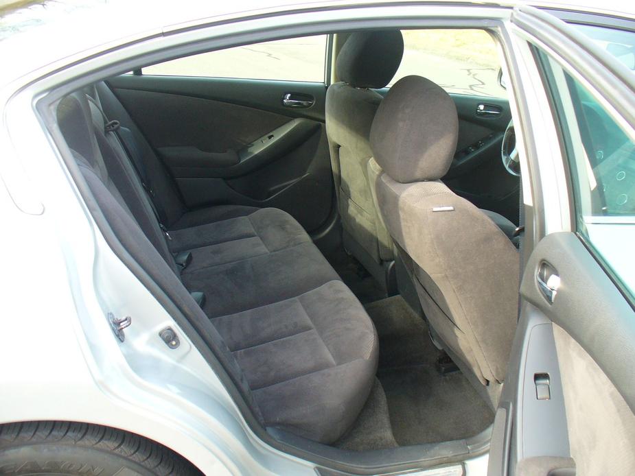 used 2009 Nissan Altima car, priced at $6,950